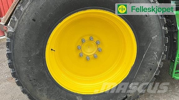 John Deere Nokian Hakkapelitta TRI 540/80R38 Traktoren