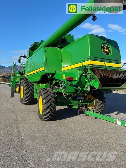 John Deere T560i HM حصادات