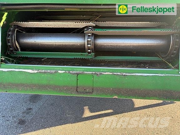 John Deere T560i HM حصادات