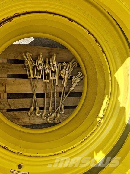 John Deere Tvillinghjul عجلات مزدوجة