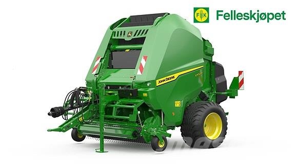 John Deere V452M 圆捆打捆机