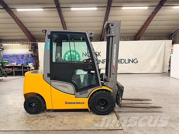 Jungheinrich DFG 430s #5,5M LØFTEHØYDE #BILLIG 2019 MODELL DIES معدات البناء - غير ذلك