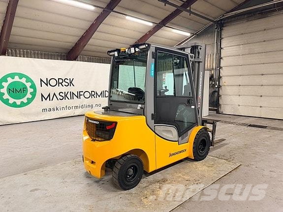 Jungheinrich DFG 430s #5,5M LØFTEHØYDE #BILLIG 2019 MODELL DIES معدات البناء - غير ذلك