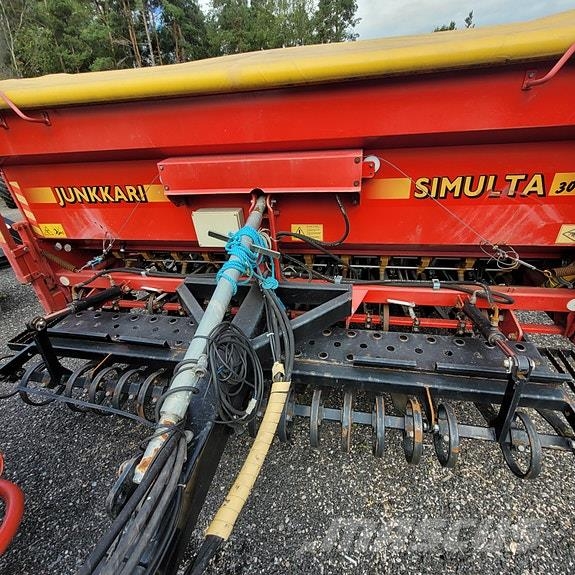Junkkari 3000ST معدات فرد المواد المعدنية