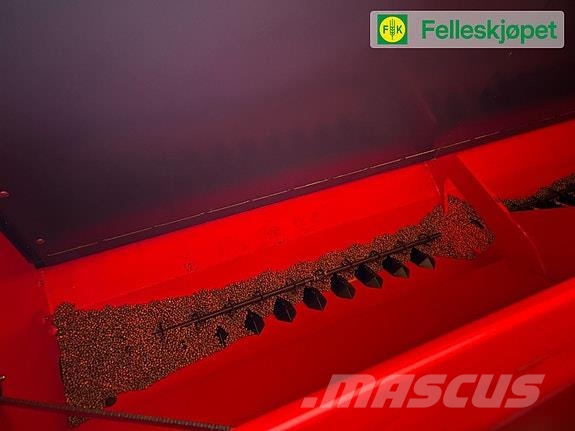 Junkkari Oy S300 Pluss Rasturači mineralnog đubriva