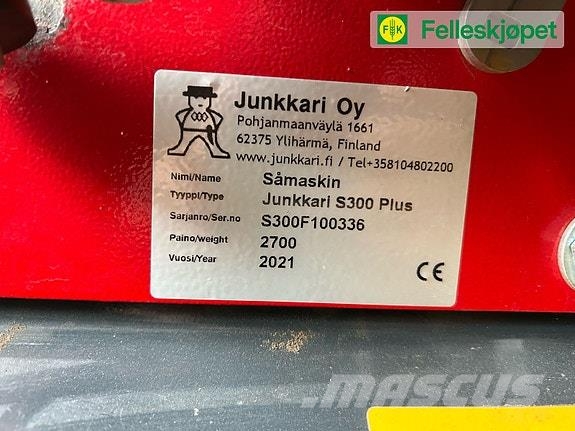 Junkkari Oy S300 Pluss Rasturači mineralnog đubriva