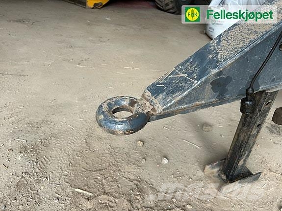 Junkkari Oy S300 Pluss Rasturači mineralnog đubriva
