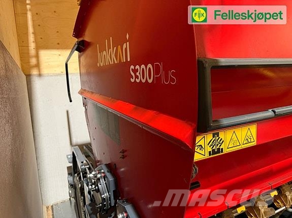 Junkkari S 300 Pluss Mėšlo barstytuvai
