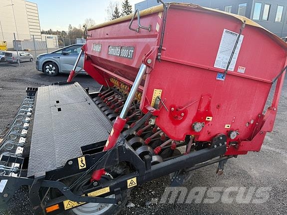 Junkkari SImulta 3000 ST Espalhadores de estrume