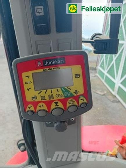 Junkkari Simulta 3000ST Mestverspreider