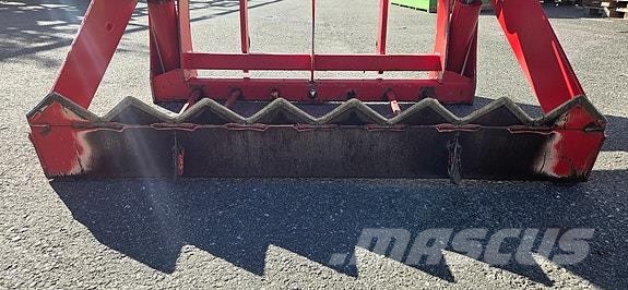 Keltec Bale slice Kiti pašarų derliaus nuėmimo įrengimai