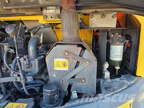 Komatsu PC 88MR-8 Stavebnictví - ostatní