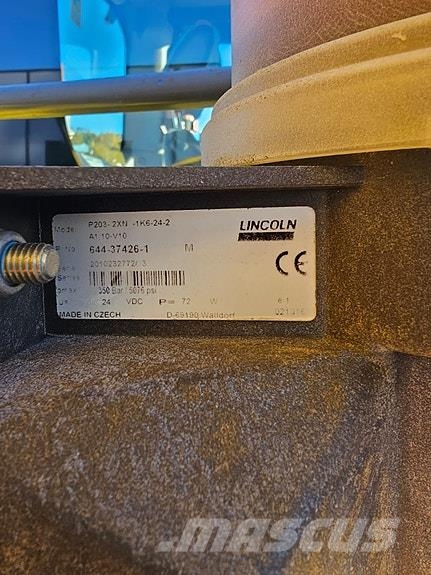 Komatsu PC 88MR-8 Stavebnictví - ostatní
