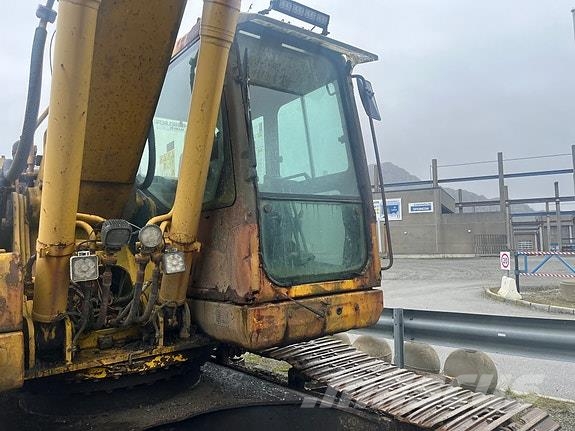 Komatsu PC210 Other