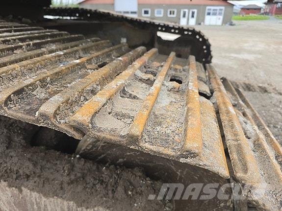 Komatsu PC240LC - 10 معدات البناء - غير ذلك