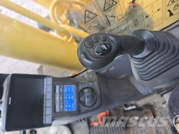 Komatsu PC240LC - 10 معدات البناء - غير ذلك