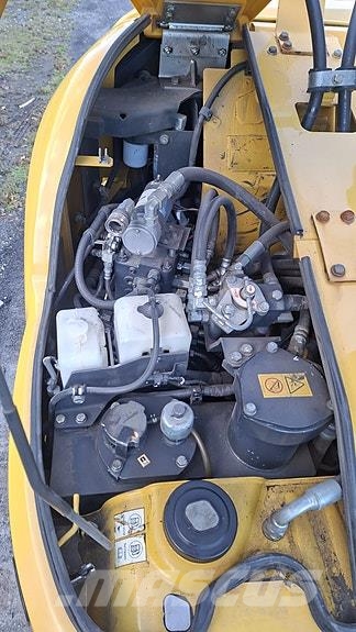 Komatsu PC78US - 10 Other