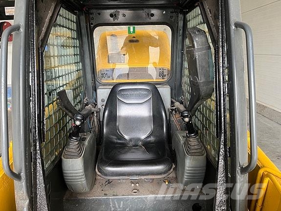 Komatsu SK714 معدات البناء - غير ذلك