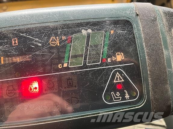 Komatsu SK714 معدات البناء - غير ذلك
