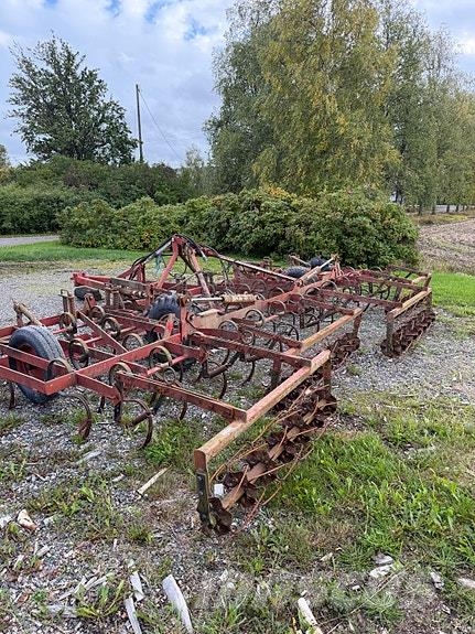 Kongskilde Vibromaster Outras máquinas de lavoura e acessórios