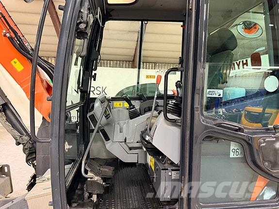 Kubota KX080-4 معدات البناء - غير ذلك