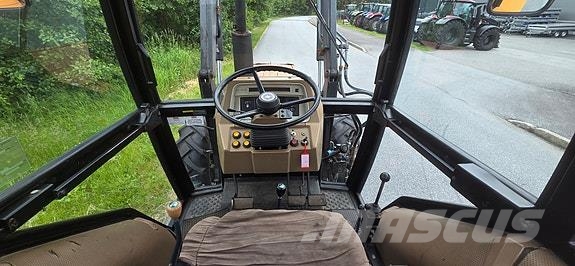 Kubota M 7950 DT Traktory