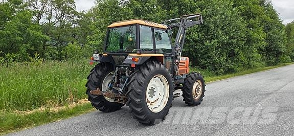 Kubota M 7950 DT Traktory