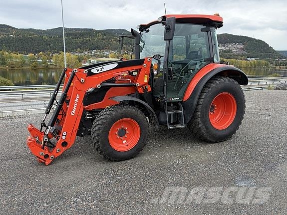 Kubota M4-073 LASTER, FRONTHYD,TO SETT HJUL الإطارات والعجلات والحافات