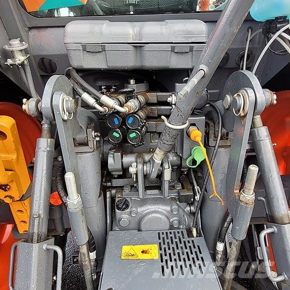 Kubota M5111 Traktorer