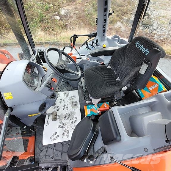 Kubota M5111 Traktorer