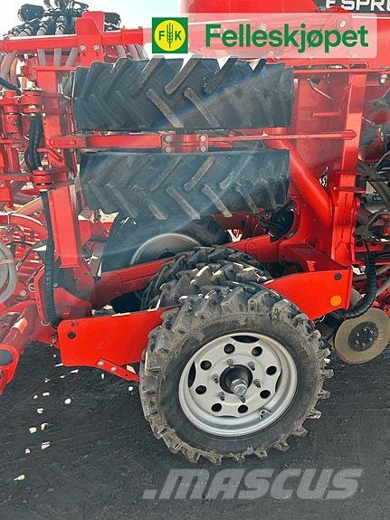 Kuhn Espro 4000 RC مثاقيب