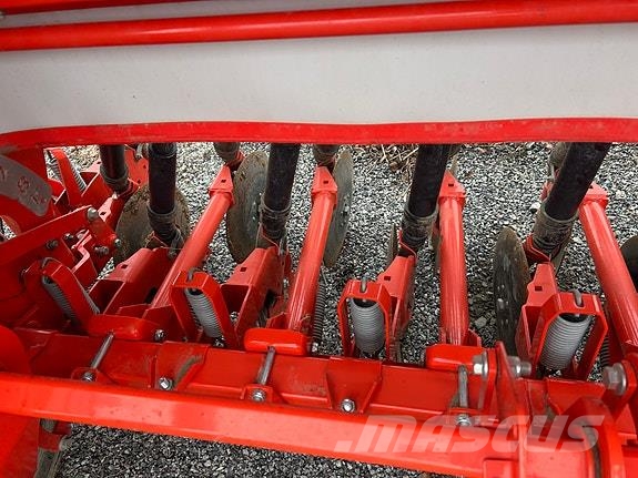 Kuhn Premia 4000 Perforatrici