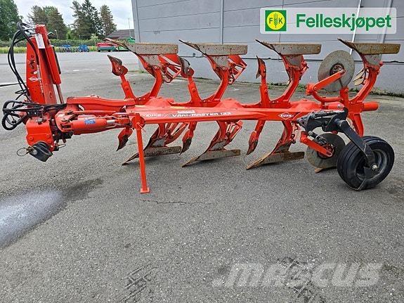 Kuhn Vari-master 123 Reversible ploughs