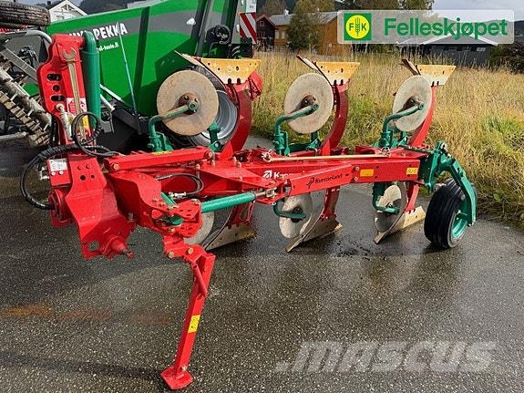 Kverneland 150S 3skjærs vendeplog Reversible ploughs