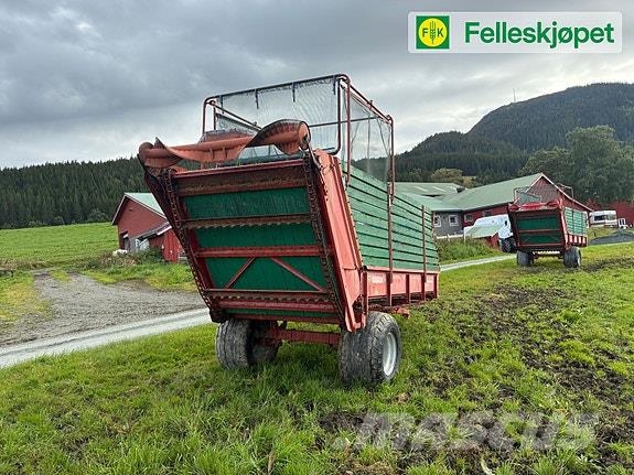 Kverneland UN7000 Avlesservogn 2 stk Standarta piekabes