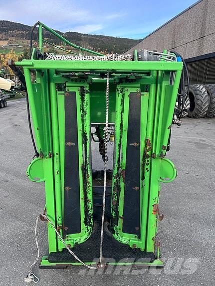  KVK 800-1 ماكينات وملحقات مواش أخرى