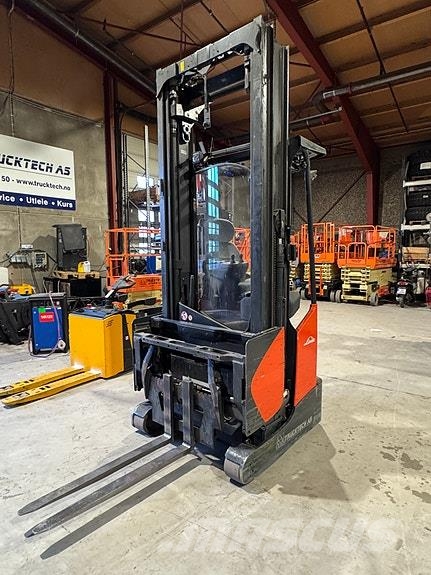 Linde Skyvemast معدات البناء - غير ذلك