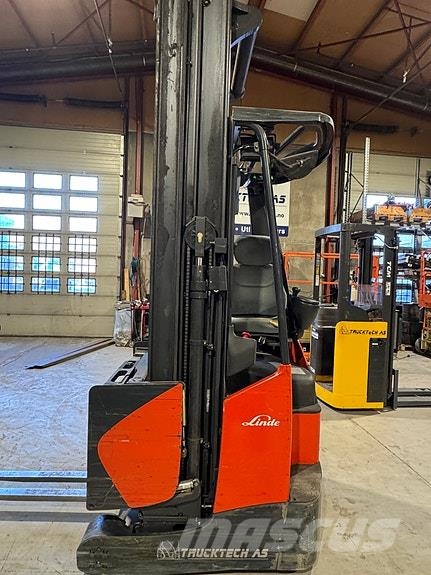 Linde Skyvemast معدات البناء - غير ذلك