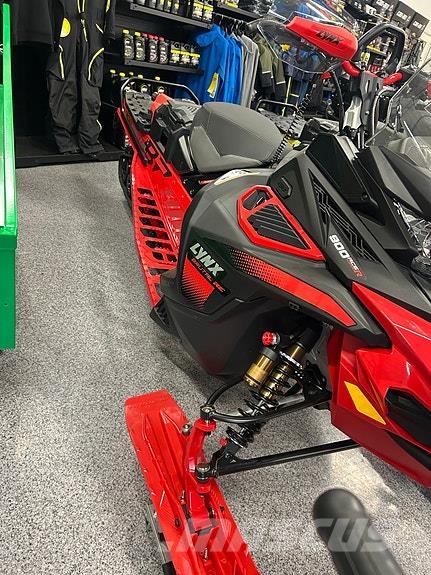 Lynx BRUTAL RE 900 ACE TURBO R SZSL Snowmobiles