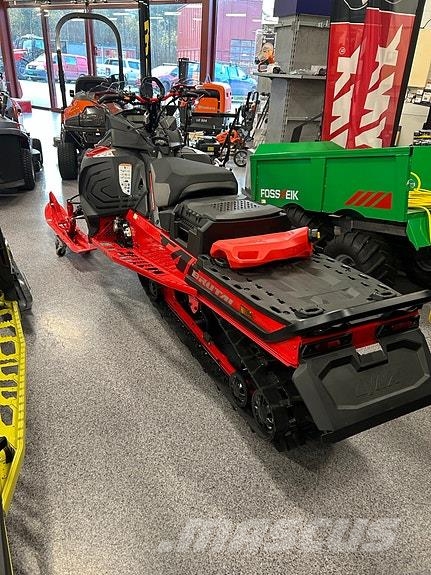 Lynx BRUTAL RE 900 ACE TURBO R SZSL Snowmobiles