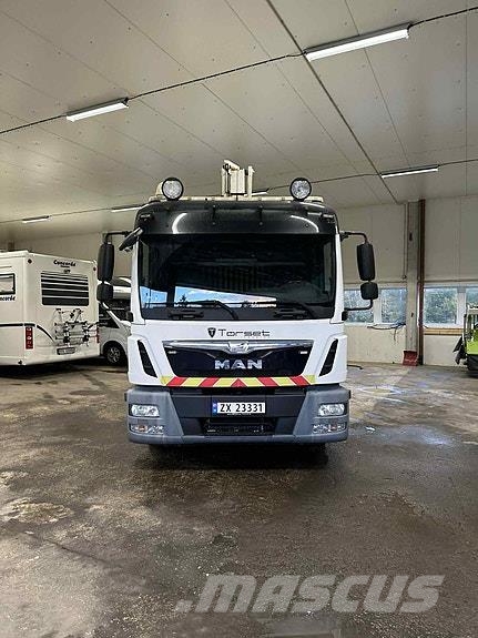 MAN TGL 8.220 7,5t C1 med LIFTCO personløfter og arbei Drugi tovornjaki
