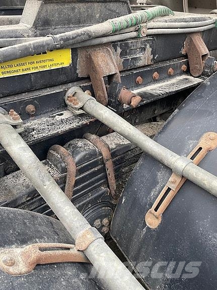 MAN TGS 33.500 6x6 brøytebil Bañeras basculantes usadas