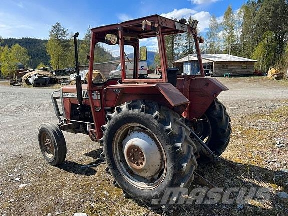 Massey Ferguson 235 Traktörler