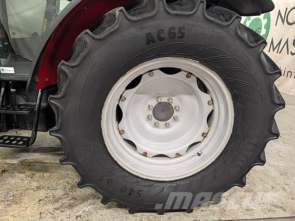 Massey Ferguson 3630 Xtra Tractoare