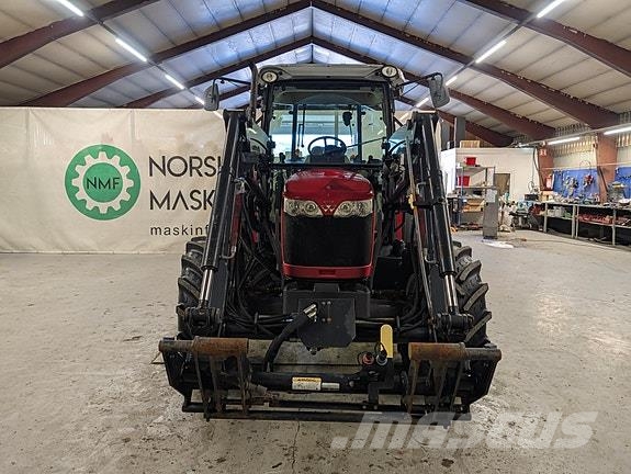 Massey Ferguson 3630 Xtra Tractoare
