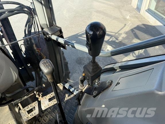 Massey Ferguson 4235 Traktorid