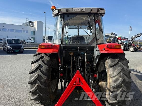 Massey Ferguson 4235 Traktorid