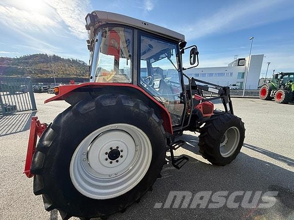 Massey Ferguson 4235 Traktorid