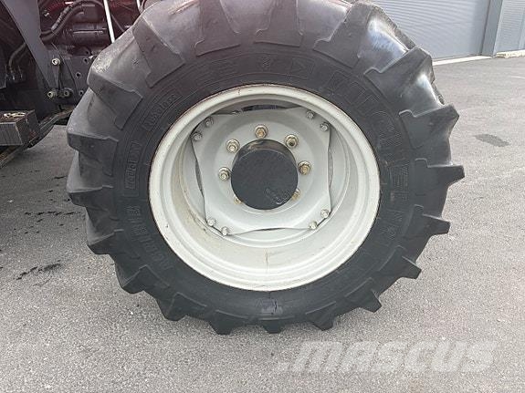 Massey Ferguson 4455 Traktorer