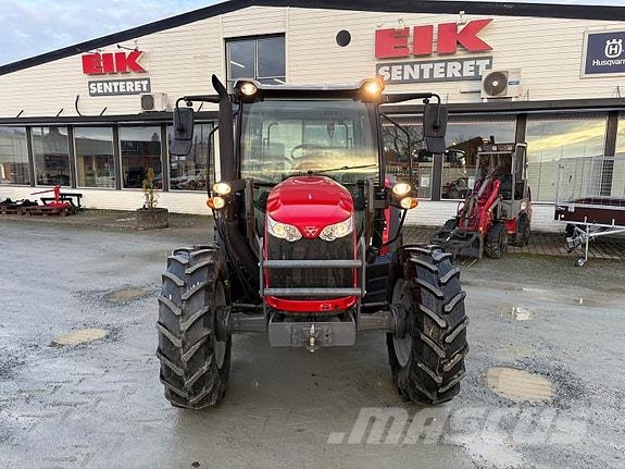 Massey Ferguson 4708 トラクター